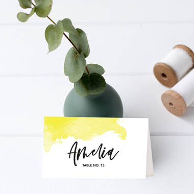 Party table place cards deals